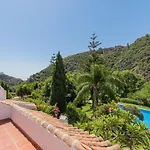 Cubo's Lagunas De Azahar High Privacy فيلة كوين